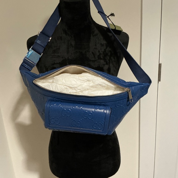 GUCCI blue Calf TENNIS perforated GG Embossed leather 90-36 Belt Bag - Picture 10 of 13